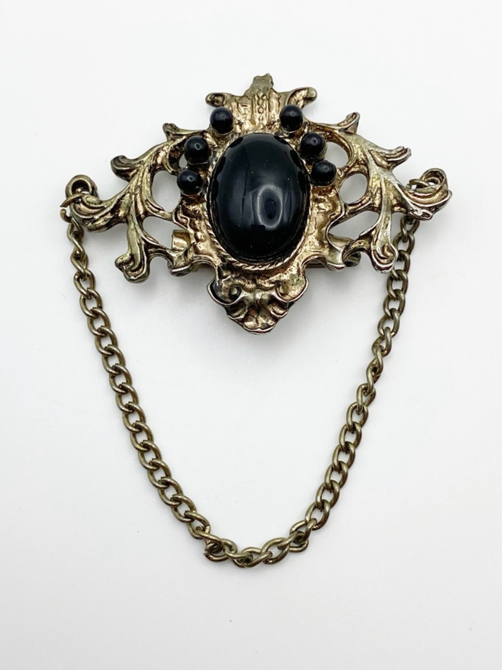 Vintage Victorian Style Brooch Pin